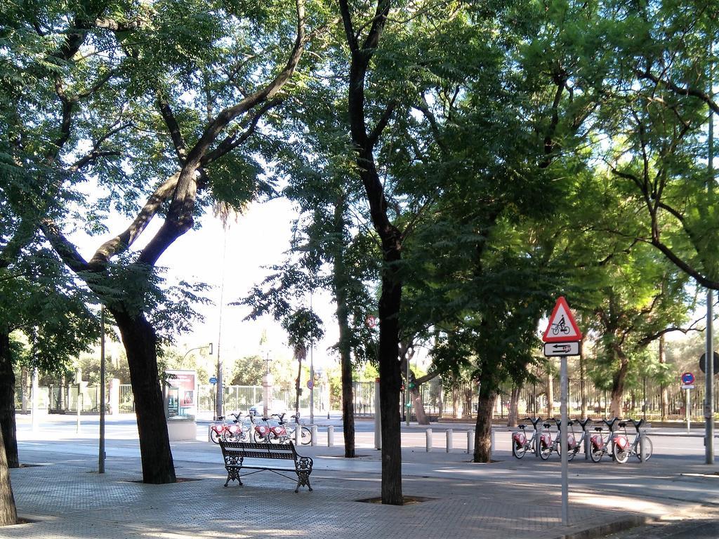 Apartamento Buhaira Севілья Екстер'єр фото