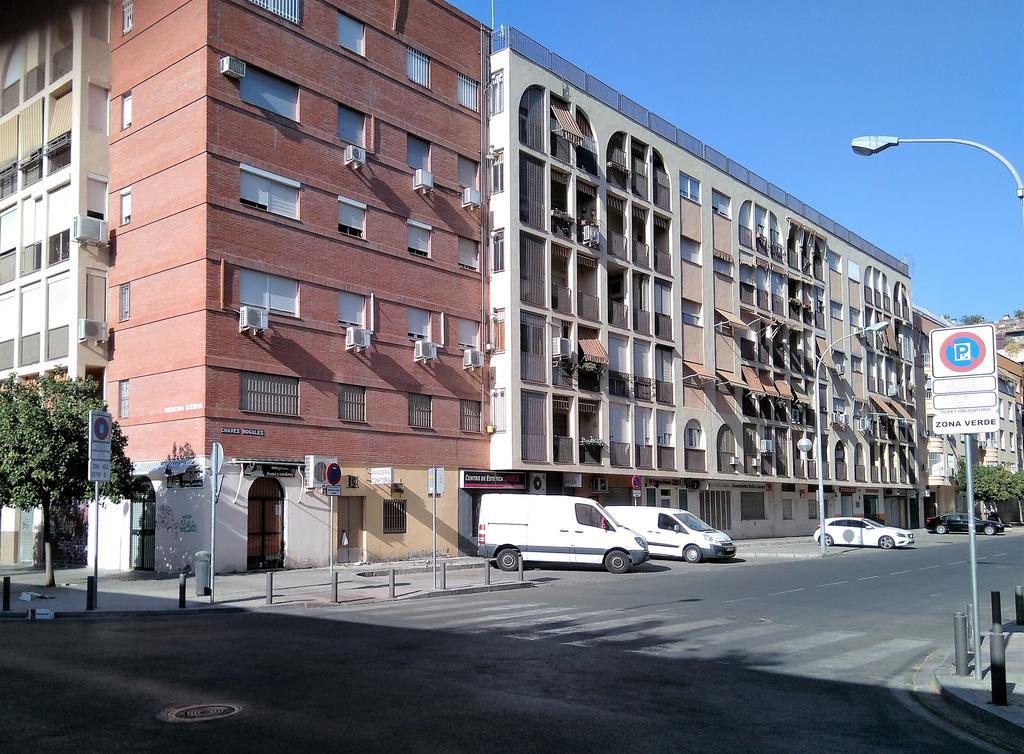Apartamento Buhaira Севілья Екстер'єр фото