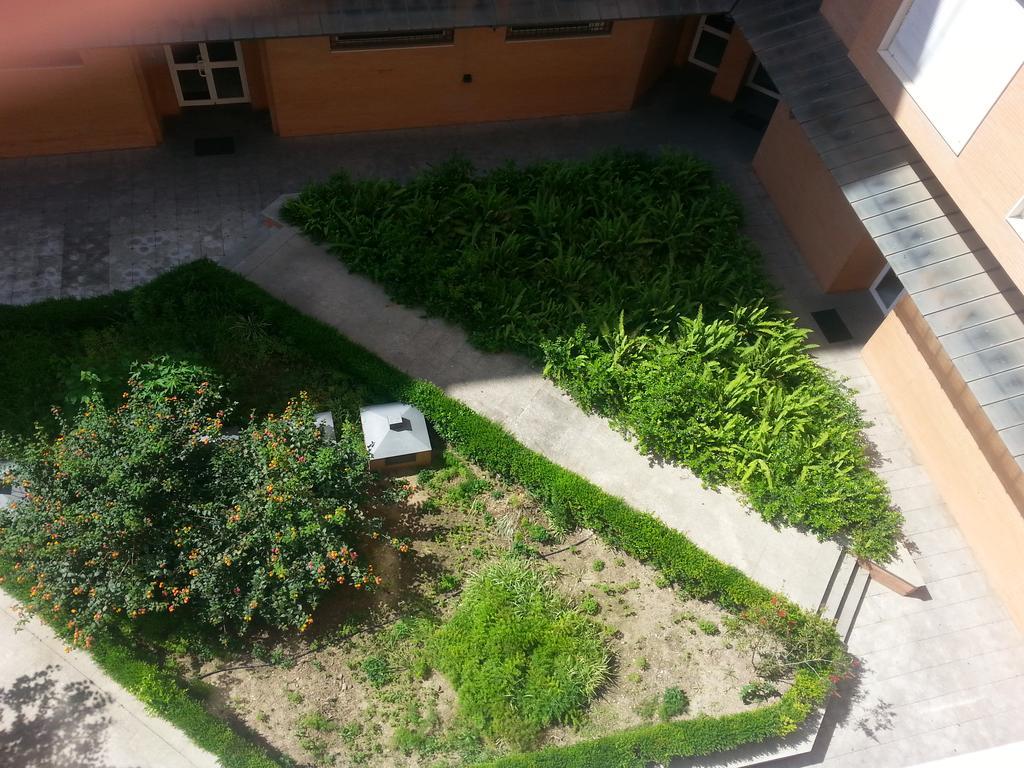 Apartamento Buhaira Севілья Екстер'єр фото