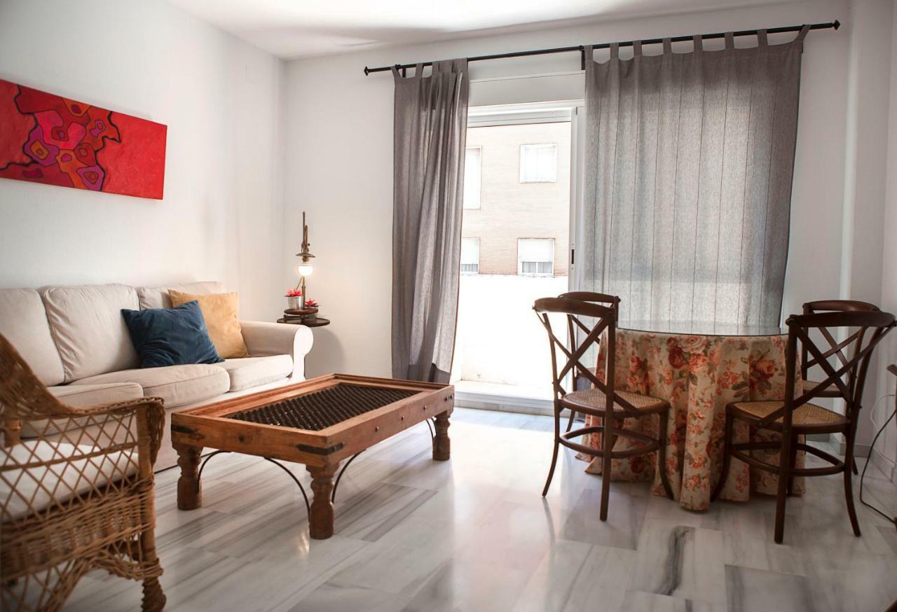 Apartamento Buhaira Севілья Екстер'єр фото