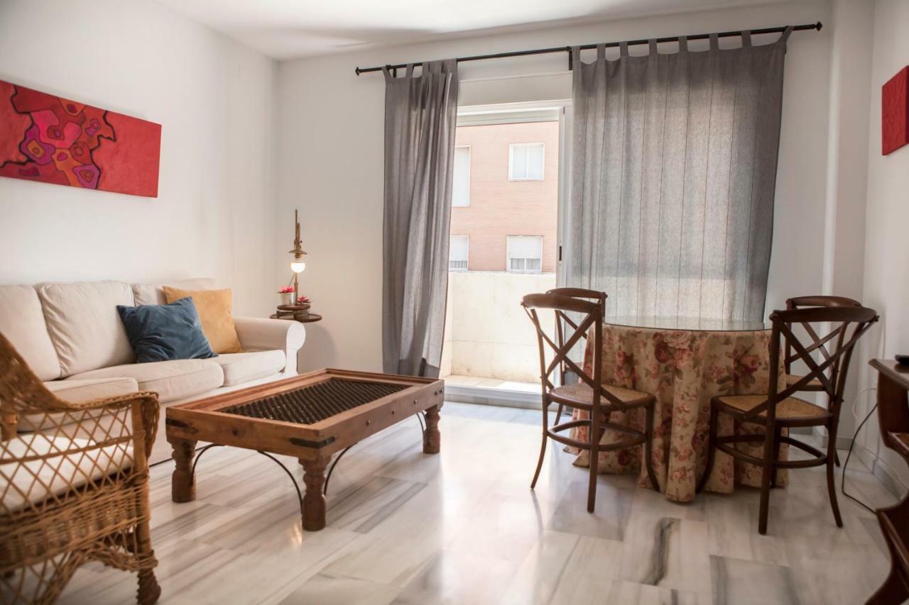 Apartamento Buhaira Севілья Екстер'єр фото